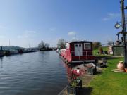 Up to 60' 0" / 18.30m mooring at Kings Road L1 Leisure available now